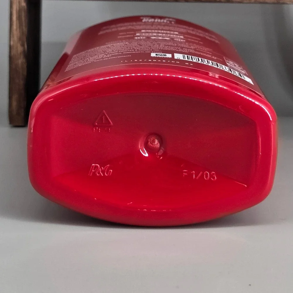 Old Spice Shampoo Mens 21.9oz 2pk Dark Knight Black Cherry DC Comics Batman